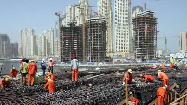نظام العمل في المملكة نص على حفظ حقوق العاملين في منشآت القطاع الخاص