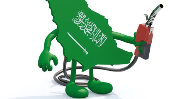السعودية تبقي أسعار البنزين دون تغيير 