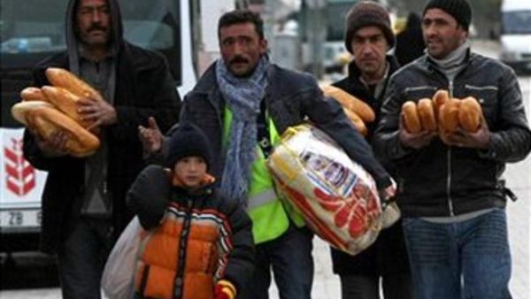 ماذا يحدث حين يقوم مسؤولو الاقتصاد في أي بلد بقذف الإعلام بأرقام متناقضة تحور الواقع؟