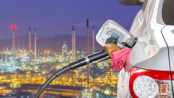 السعودية تعاقب محطات الوقود المتلاعبة