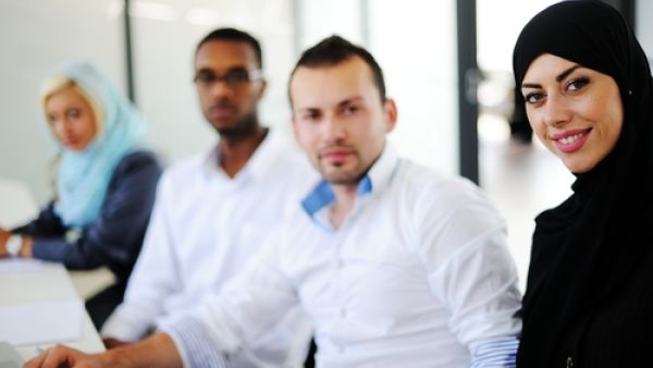 ثمّة نصائح كثيرة في مجال الإدارة تركّز على حاجة الأفراد إلى أن يصبحوا أقدر على حلّ المشاكل؛ لكنّ هناك خطوة هامة تسبق هذه المرحلة