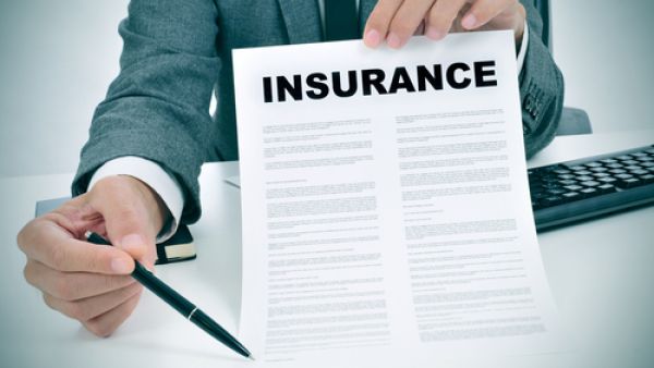 تلقى قطاع التأمين في الإمارات دعماً من قرارين حكوميين تم تنفيذهما مع مطلع العام الجديد 2017
