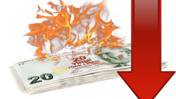 تعاني الليرة التركية جراء مخاوف سياسية وأمنية واقتصادية محلية.
