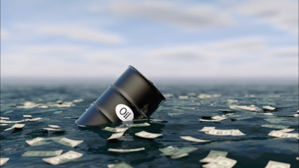 The recent slump in oil prices has constrained activity for consultants in the GCC. In fact, the market has slowed to about 6 percent growth from 15 percent in 2014. (Shutterstock) 