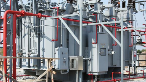 تنشئ دول “مجلس التعاون الخليجي” محطات بحرية عملاقة لتوليد الطاقة، وذلك في خطوة احترازية لأي طارئ بيئي كتلوث مياه الخليج العربي بالإشعاعات النووية.