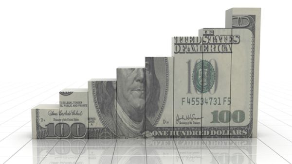 يتجه الدولار لتحقيق أكبر مكاسبه الأسبوعية في شهرين