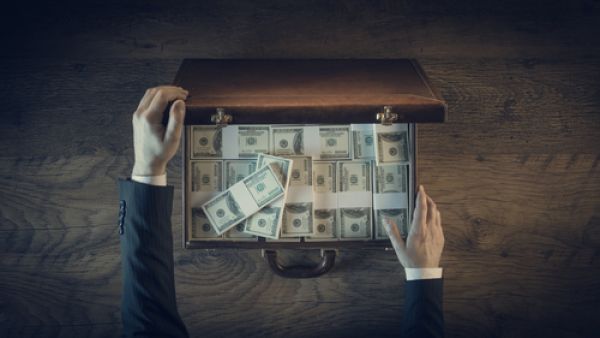 الثراء يمكن أن تحققه في أي وقت