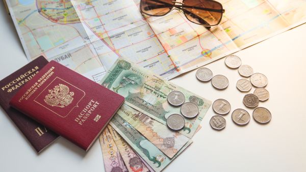 اتفاق روسي إماراتي للإعفاء المتبادل لجميع جوازات المواطنين 