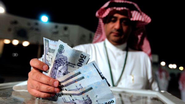 البرنامج يضمن للعامل في القطاع الخاص صرف أجوره في الوقت وبالقدر المتفق عليهما دون تأخير أو تلاعب