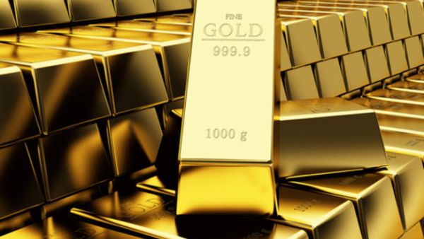 هبطت أسعار الذهب العام الماضي بنسبة تزيد عن27%