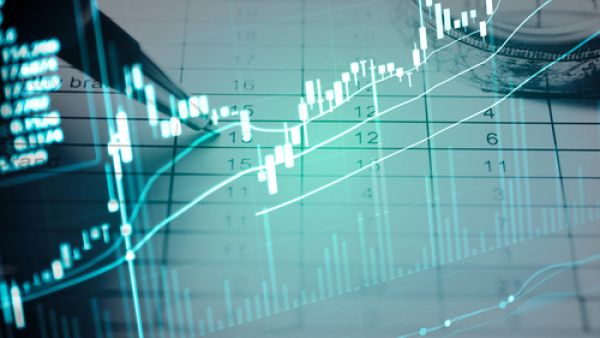 الاقتصاد العالمي نحو نمو قد يصل إلى 3.9 % في 2018 