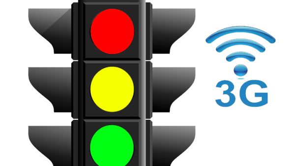 تهدف هذه الخطوة إلى تخفيف وإدارة الازدحام المروري على التقاطعات وفقاً لتغيرات حركة السير، وبالتالي تقليل التأخيرات الناجمة عن تواقيت الإشارات المرورية وتزامنها ليتم تحويل التحكم بها كلياً من سلكي إلى لاسلكي في الإمارة