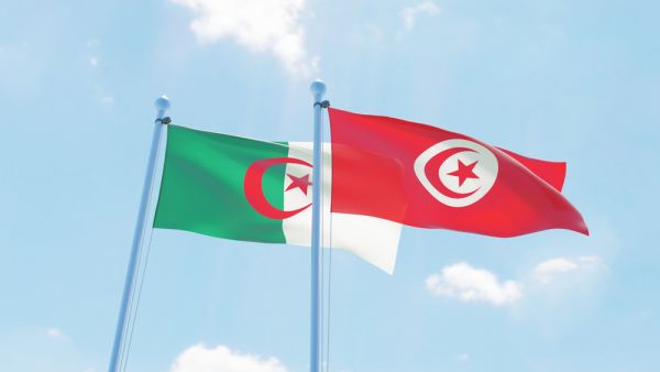 تونس تنفي فرض ضرائب جديدة على الشاحنات الجزائرية