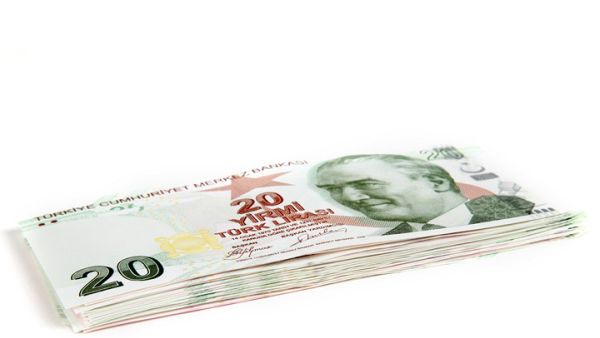 سجل سعر العملة التركية 2,3097 ليرة مقابل الدولار أدنى مستوى لها منذ 27 من يناير
