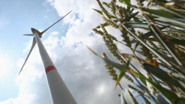 يسعى المغرب لتوفير 42% من إجمالي إنتاج الكهرباء من مصادر متجددة بحلول 2020