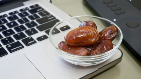 يعتقد 4% من الموظفين، أن رمضان فرصة للراحة نظراً لقلة مهام العمل، و3.6% ينظرون إلى رمضان كشهر مخصص للمتعة وقضاء الوقت مع العائلة والأصدقاء