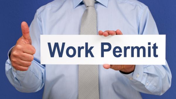 حاول اختيار الوقت المناسب للاجازة وحاول اختيار الوقت الذي لا يكون فيه الكثير من الاعمال حتى لا تؤثر على سير العمل