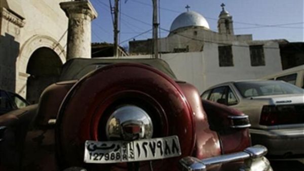 وزير الزراعة يبحث عن خطط بديلة
