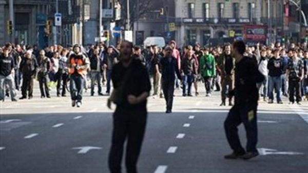 The staff of the state employees fund also announced their adherence to the two-day strike in a separate statement
