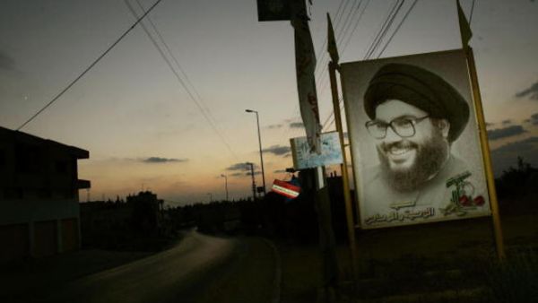 أعلنت السلطات الأميركية في ديسمبر (كانون الأول) الماضي تقدمها بشكوى مدنية ضد مؤسسات مالية لبنانية متهمة بالمساعدة على تبييض 483 مليون دولار لحساب حزب الله عن طريق الولايات المتحدة وأفريقيا، في عمليات مرتبطة بتجارة المخدرات