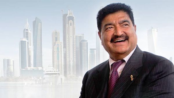 الملياردير الهندي بي آر شيتي