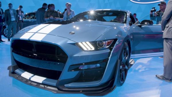 سيارة فورد الجديدة شيلبي GT500
