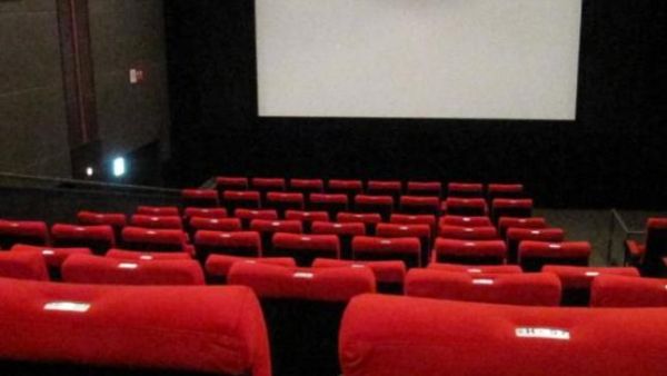 العوائد المتوقعة من السماح بالسينما في السعودية تعادل 45% من الإيرادات غير النفطية للدولة خلال العام الماضي