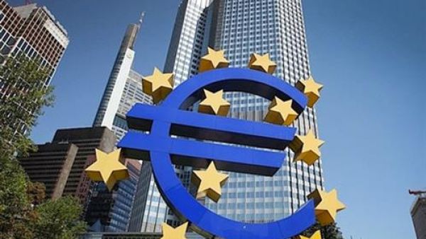 البطالة في منطقة اليورو تتراجع 8.1% خلال أغسطس