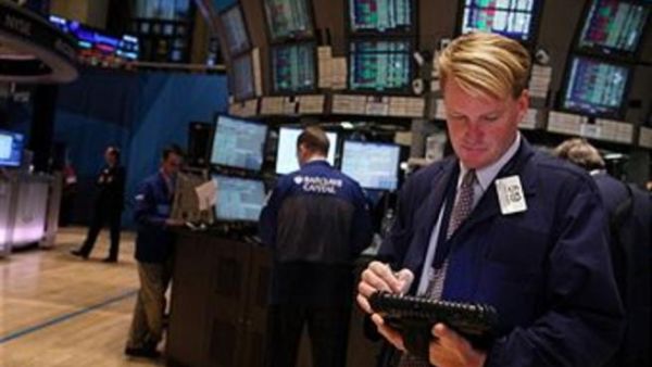 Gold correcting following failure to break 1,800