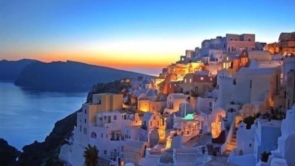اليونان