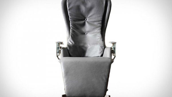 The Elysium chair هو الاسم الذي اختاره مصمِّم هذه الأعجوبة الهندسية