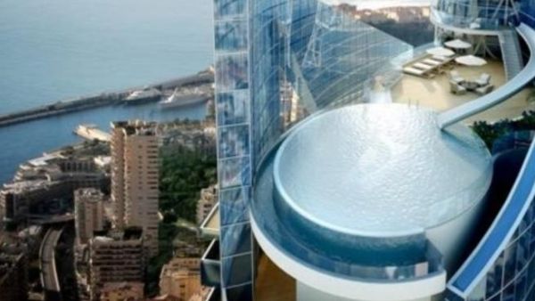 تضم الشقة الفارهة العديد من الامتيازات ومعالم الرفاهية