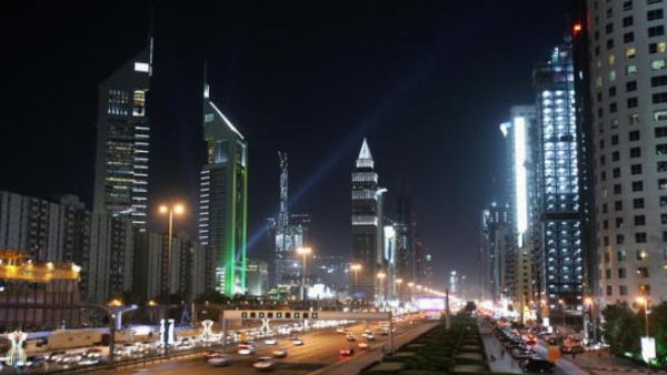 في المرحلة الثالثة، يتم ربط دبي بإمارتي الفجيرة ورأس الخيمة بطول 279 كيلو متراً، حيث يتوقع إنجاز هذه المرحلة بحلول 2018