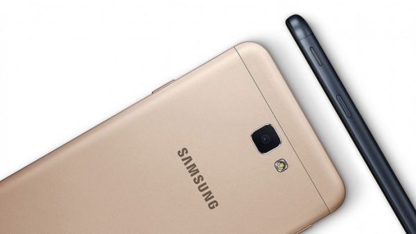 الهاتف Galaxy On7 Prime الجديد يضم أيضا بطارية بسعة 3300mAh ومستشعر بصمات الأصابع في الزر الرئيسي
