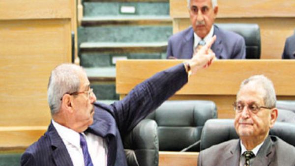 يسعى القانون وفق اسبابه الموجبة الى تضييق نطاق الجريمة والعقوبات في قانون المطبوعات والنشر يسعى القانون وفق اسبابه الموجبة الى تضييق نطاق الجريمة والعقوبات في قانون المطبوعات والنشر