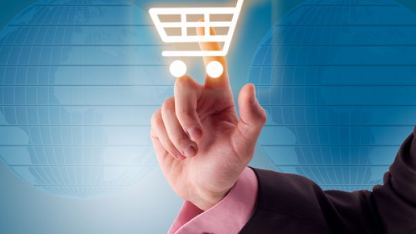 أن تصبح شخص لامع في المبيعات وأن تعمل على مهاراتك التواصلية سيساعدك بشكل عام أكثر من النجاح في العمل فقط ، حتى ولو كنت تفكر بأنك ليس لديك لقب رجل مبيعات ، فنحن كلنا في المبيعات إلى حد ما
