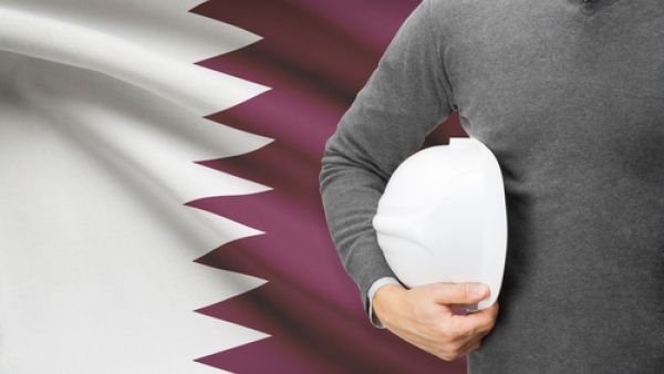 قطر تضع إصلاحات واسعة لحماية العمالة الوافدة