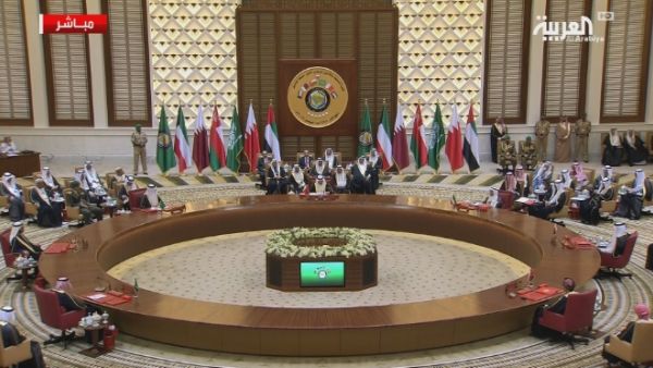 قطر: أمير الكويت يبقى وسيطا رئيسا رغم قدوم مبعوثين أمريكيين
