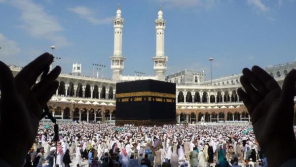 Nasser Jarallah Al-Qahtani has performed Hajj on foot for three consecutive years. (AFP/File) Nasser Jarallah Al-Qahtani has performed Hajj on foot for three consecutive years. (AFP/File)