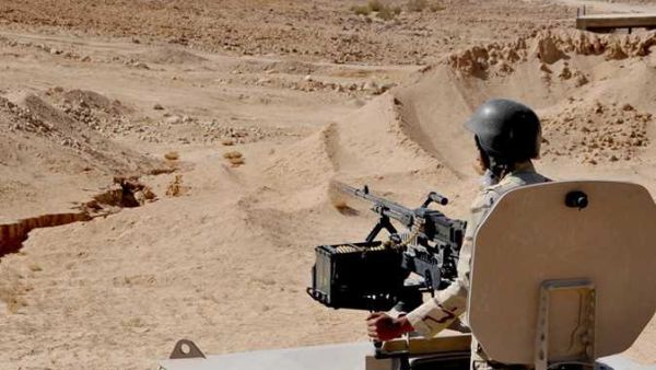 مقتل 18 شرطيا مصريا في هجوم على قافلة أمنية بشمال سيناء
