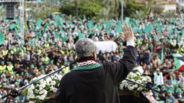 "السلطة قامت بالأمس بقطع رواتب 270 من الأسرى المحررين المبعدين لقطاع غزة