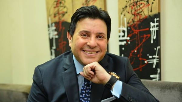 There's a new chairman of the Musicians' Syndicate in Egypt: Singer Hani Shaker! (Facebook)