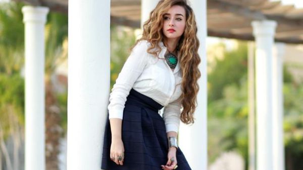  الفنانة الشابة هنا الزاهد 
