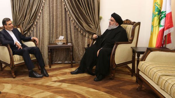 قلق إيراني من خروج لبنان من الفلك الإيراني السوري
