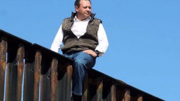 النائب المكسيكي براوليو جيرا