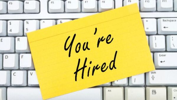 Employment opportunities outside of the oil industry are skyrocketing in the UAE. (Shutterstock)