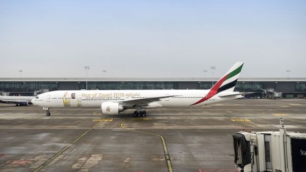طائرة بوينج 777-300ER الجديدة طائرة بوينج 777-300ER الجديدة