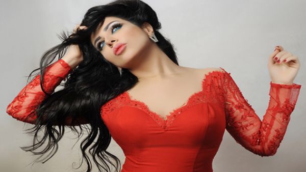 الإعلامية حليمة بولند