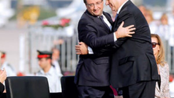 فرنسا تحدد موعدا لتحريك مفاوضات السلام