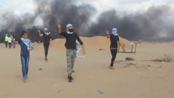 Palestinians Youth Doing Dabke Dance (Twitter)